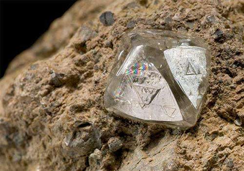 钻石是怎么形成的